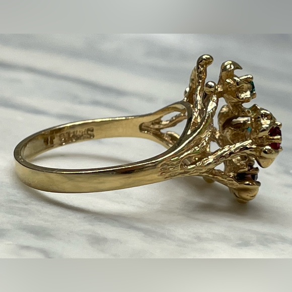 BEAUTIFUL LADIES YELLOW GOLD 10K BIRTHSTONE RUBY, PERIDOT RING 7.75 - Picture 9 of 16